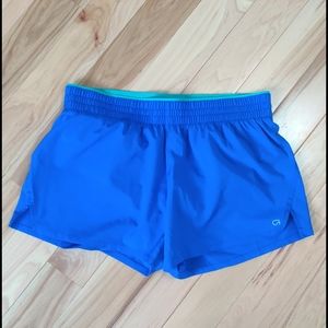 GapFit Medium shorts